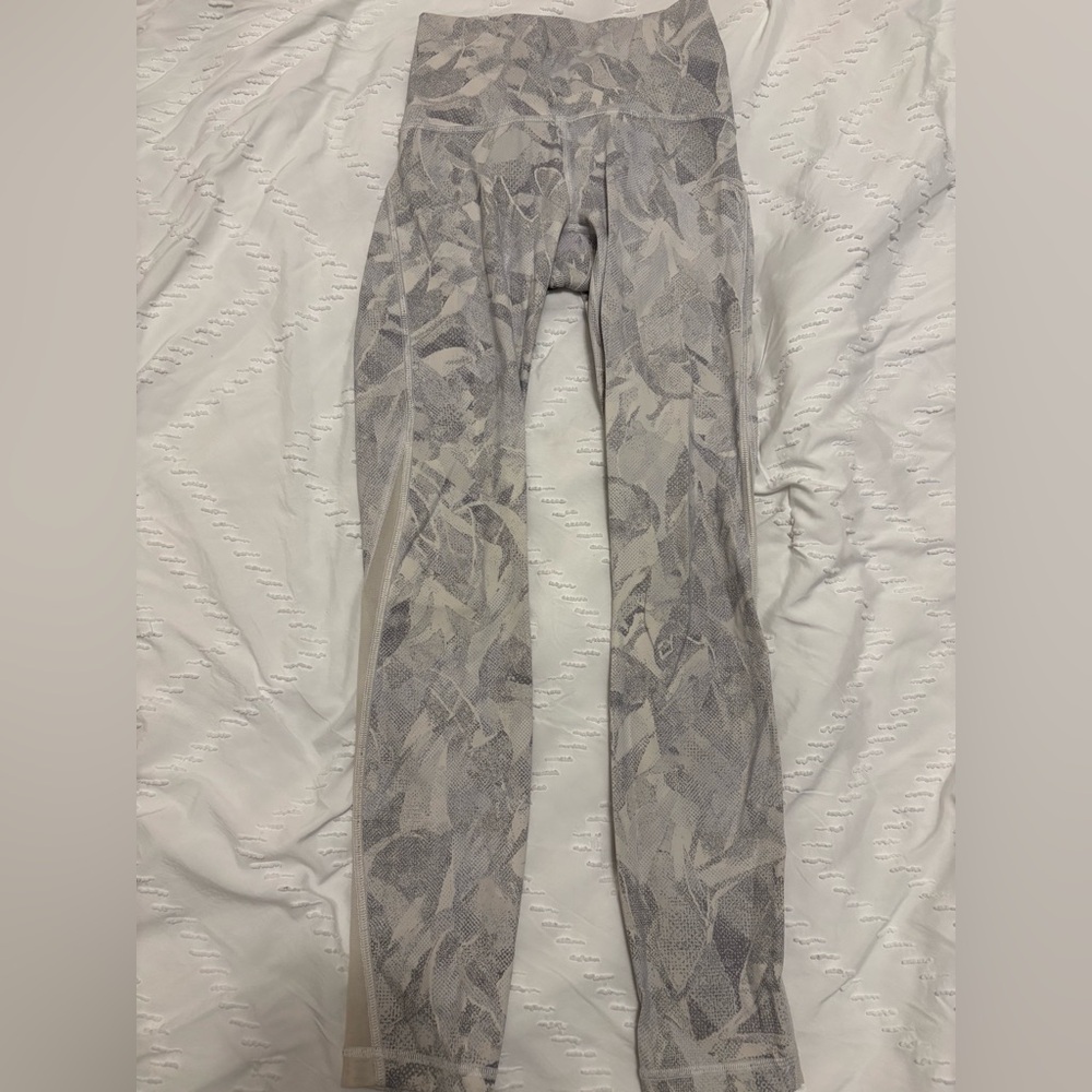 Lulu lemon leggings